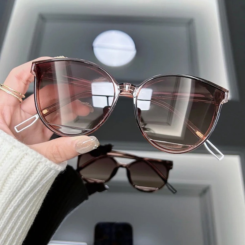 نظارات شمسية عصرية بتصميم عين  - مراجعة Sunglasses Cat Eye وسعره